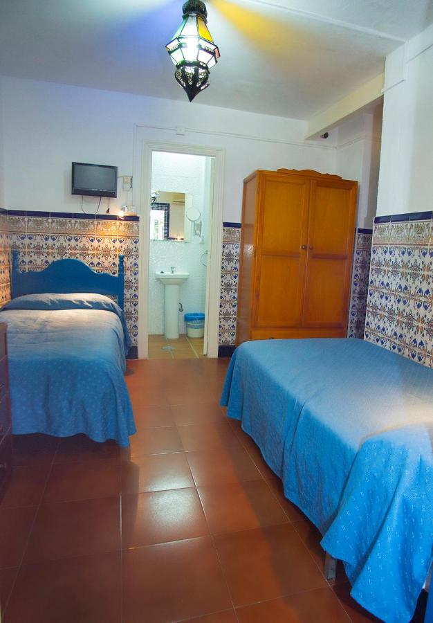 Pension Santa Maria La Blanca Sevilla Exterior foto